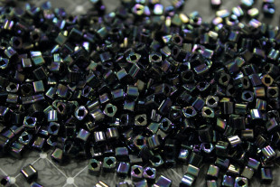 Бисер Япония "TOHO" CUBE 3 мм 5 г №0086 т.фиолетовый